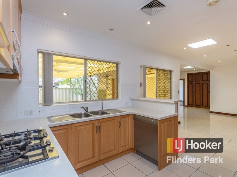 2 Par Crescent, Grange SA 5022