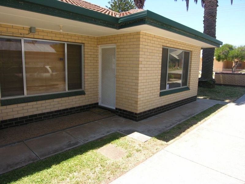 1/8 Minna Tce, Semaphore Park SA 5019