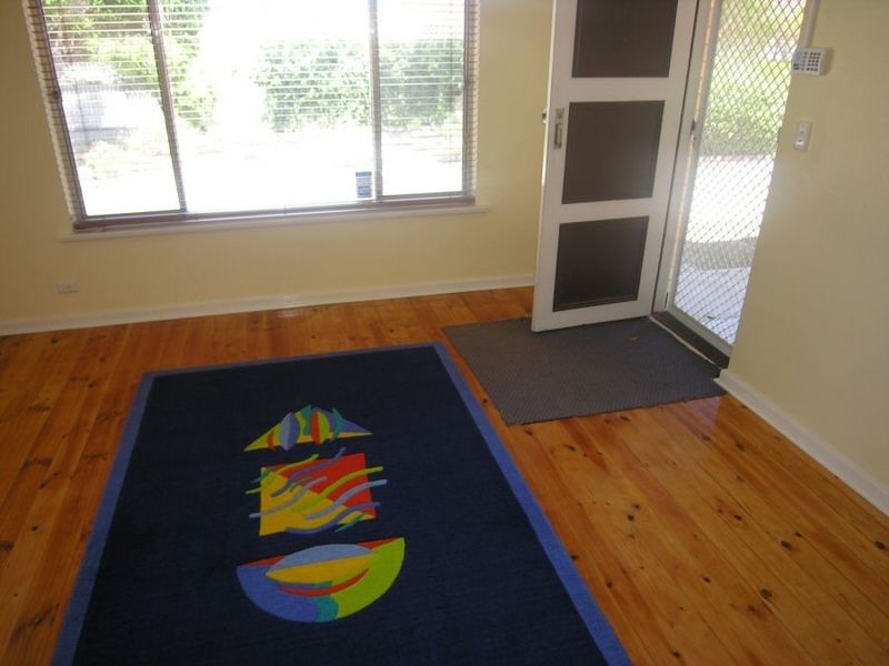 1/8 Minna Tce, Semaphore Park SA 5019