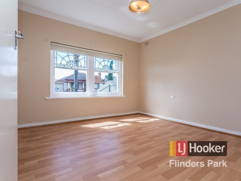 24 Martins Road, Seaton SA 5023