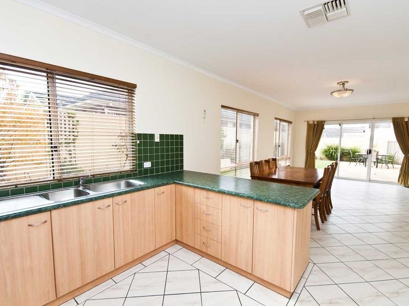 1 Hardwick Court, Golden Grove SA 5125