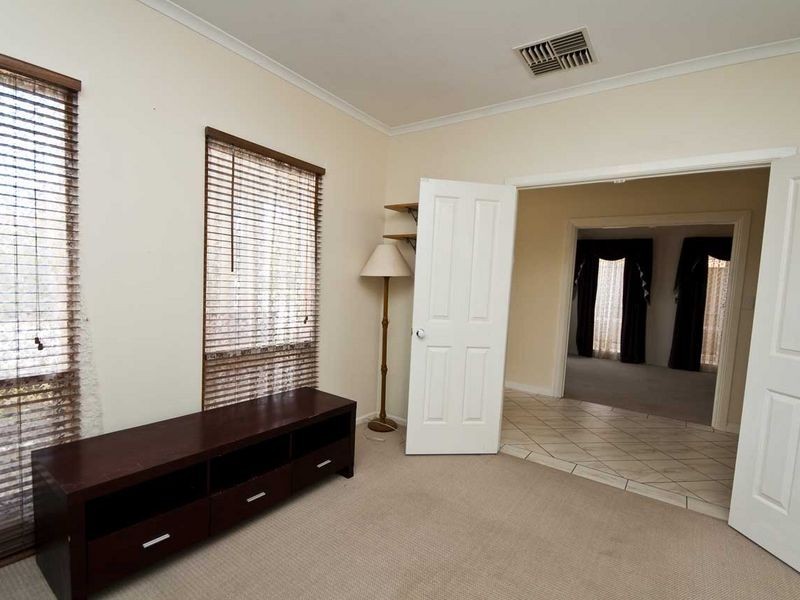 1 Hardwick Court, Golden Grove SA 5125