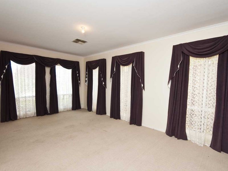 1 Hardwick Court, Golden Grove SA 5125