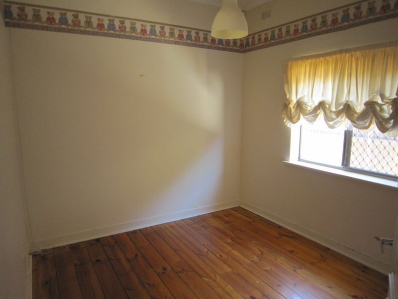 22 Greville Avenue, Flinders Park SA 5025