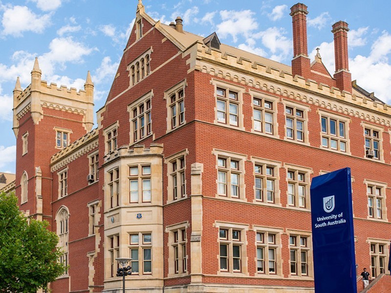 Apartment 816/55 Mantra Hindmarsh Square, Adelaide SA 5000