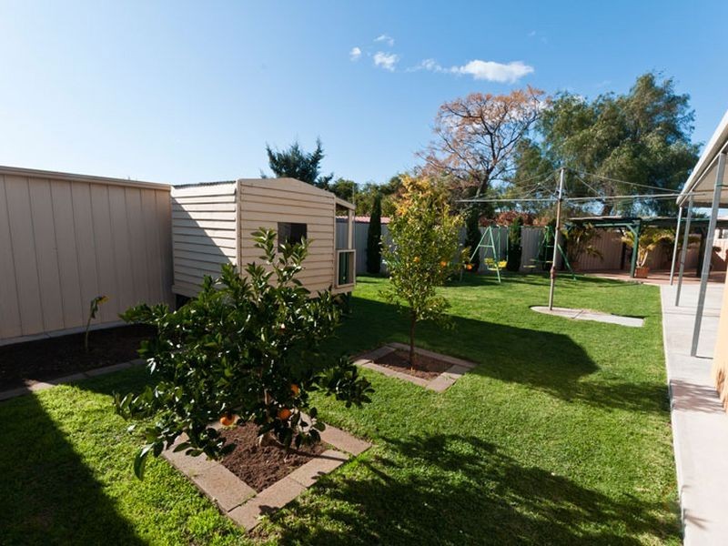 4 Batty Place, Woodville South SA 5011