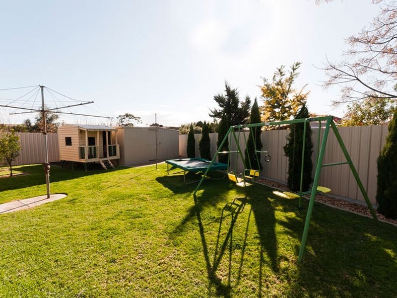 4 Batty Place, Woodville South SA 5011