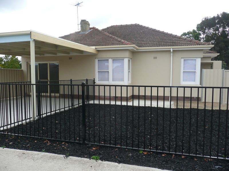 6 Tyrie Avenue, Findon SA 5023