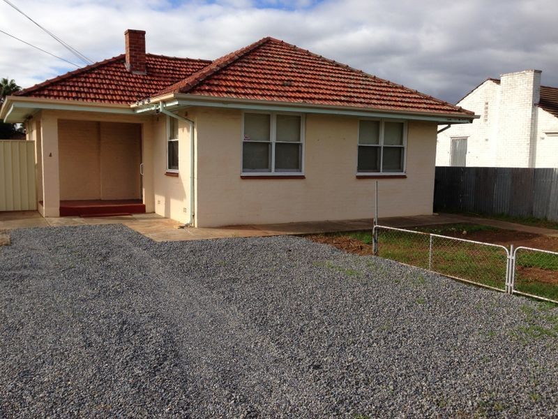 4 Torrens Crescent, Pennington SA 5013