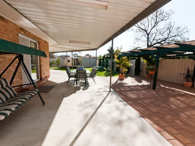 4 Batty Place, Woodville South SA 5011