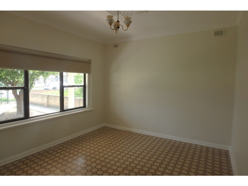 18 Alice Street, Findon SA 5023