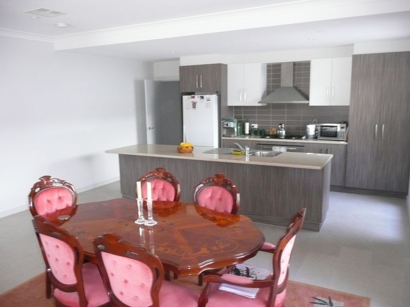 19 Hammond Rd, Findon SA 5023