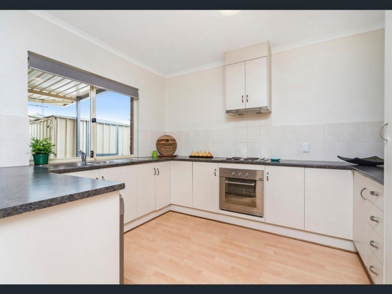 38 Trafalgar Drive, Elizabeth Park SA 5113