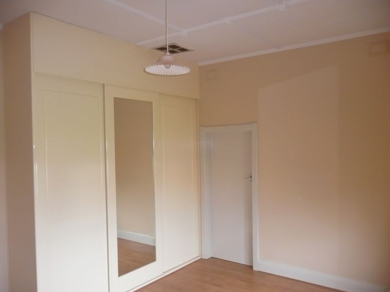 9A Cornish St, Glenelg North SA 5045