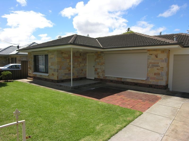 8 Baker Street, Grange SA 5022