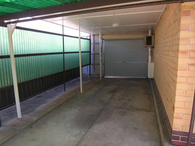 8 Baker Street, Grange SA 5022