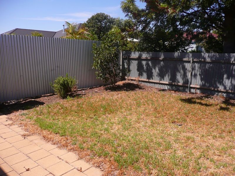 55 Holbrooks Rd, Flinders Park SA 5025