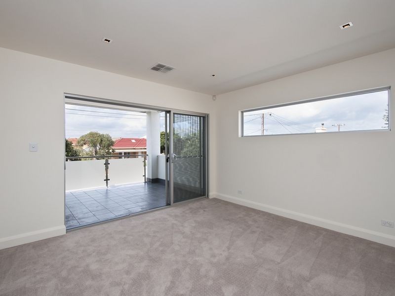 18 Cottesloe Street, West Beach SA 5024