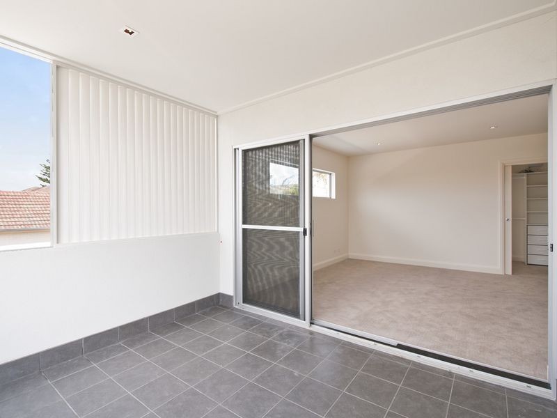 18 Cottesloe Street, West Beach SA 5024