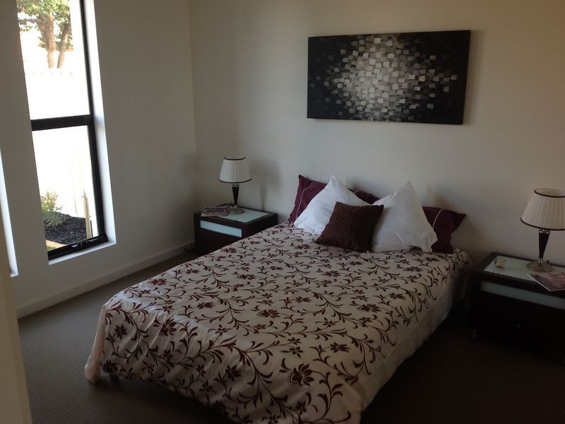 18 Glenhuntley St, Woodville South SA 5011