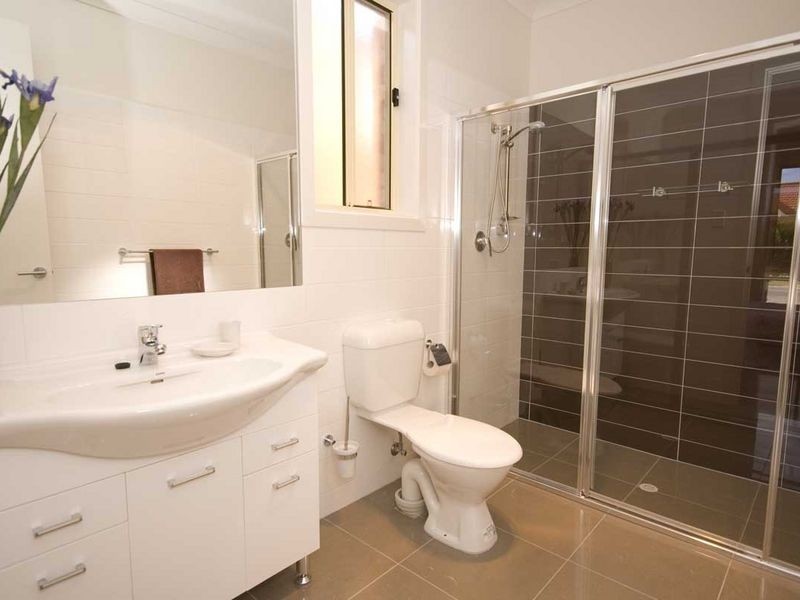 10 Flinders Parade, Flinders Park SA 5025