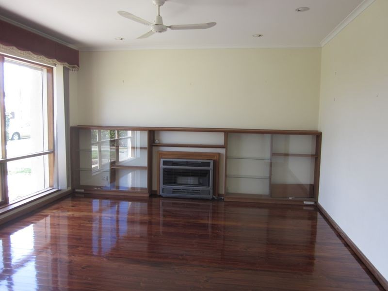 1/9 White Sands Drive, West Beach SA 5024