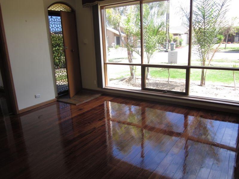 1/9 White Sands Drive, West Beach SA 5024