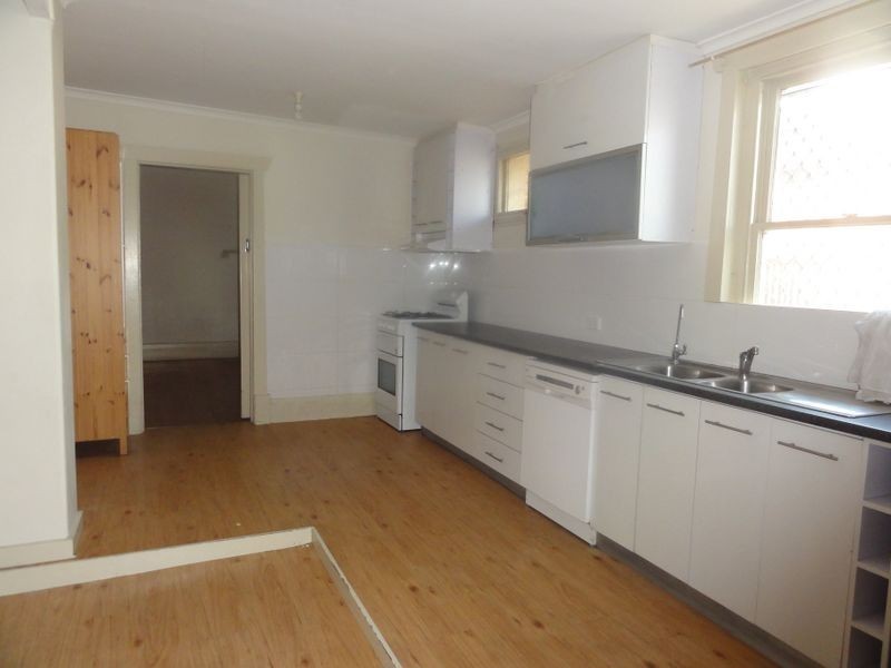 1 Fischer Street, Welland SA 5007