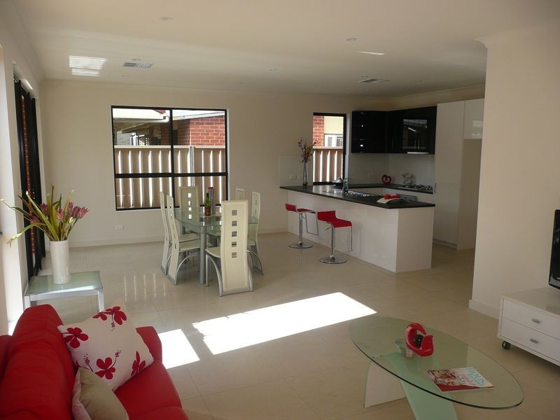 18A Glenhuntley St, Woodville South SA 5011