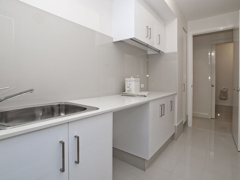 18 Cottesloe St, West Beach SA 5024