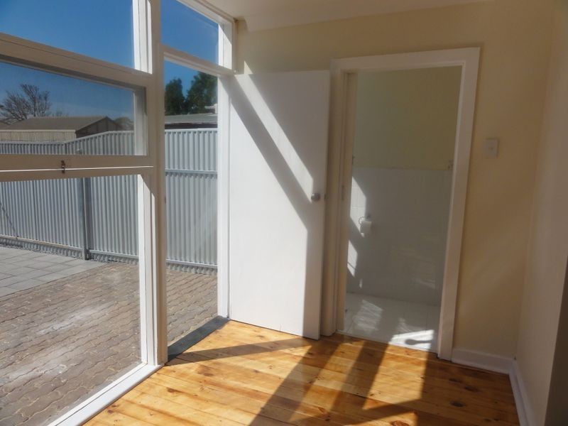 33A Frederick St, Welland SA 5007