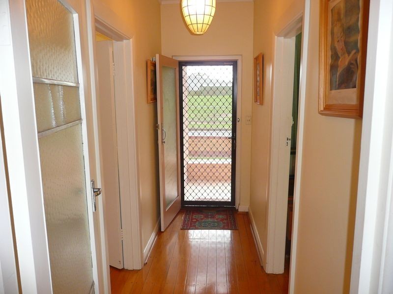 16 Cooke Crescent, Royal Park SA 5014