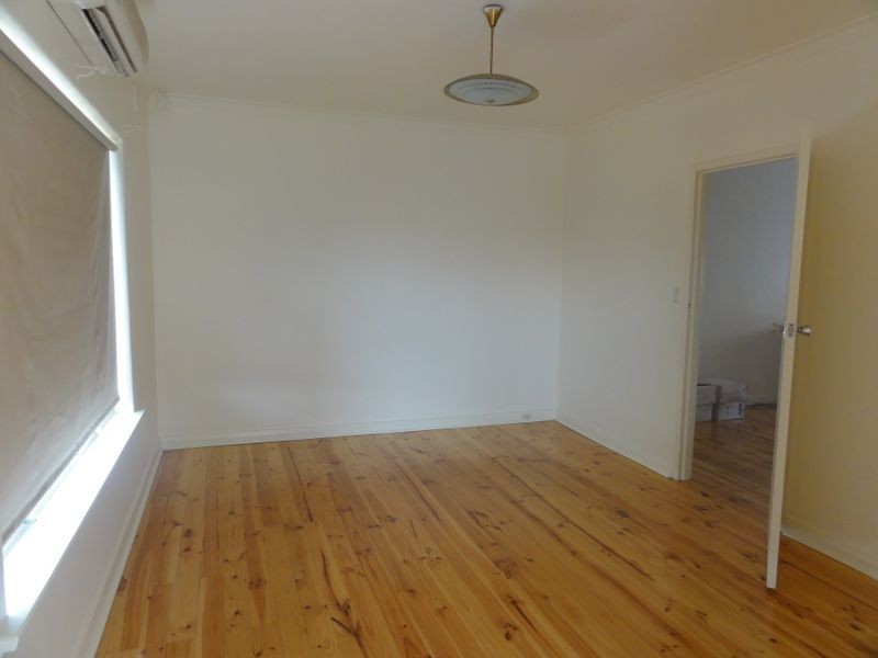 1/2 Fischer St, Welland SA 5007