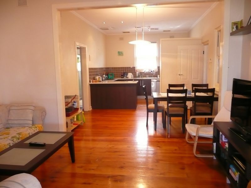 37 Flinders Parade, Flinders Park SA 5025