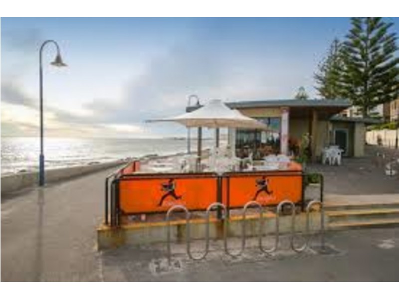 Unit 2/3 Broadway, Glenelg South SA 5045