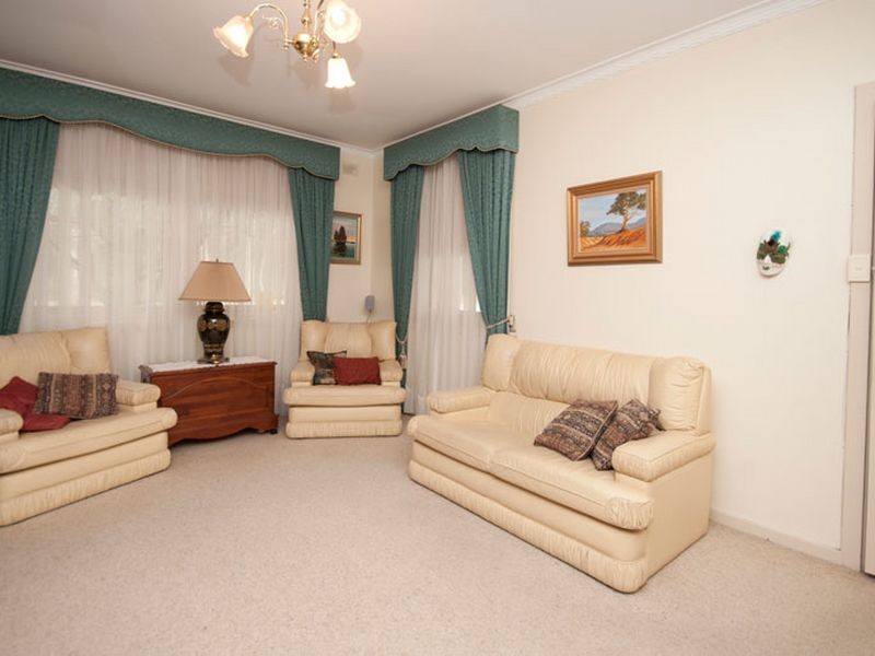 14 Belgrave Ave, Flinders Park SA 5025