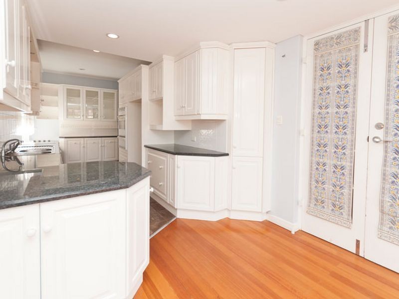 8 Stanhope St, West Beach SA 5024