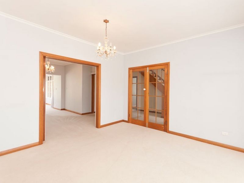 8 Stanhope St, West Beach SA 5024