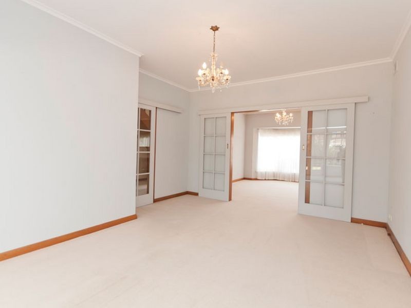 8 Stanhope St, West Beach SA 5024