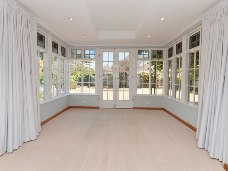 8 Stanhope St, West Beach SA 5024