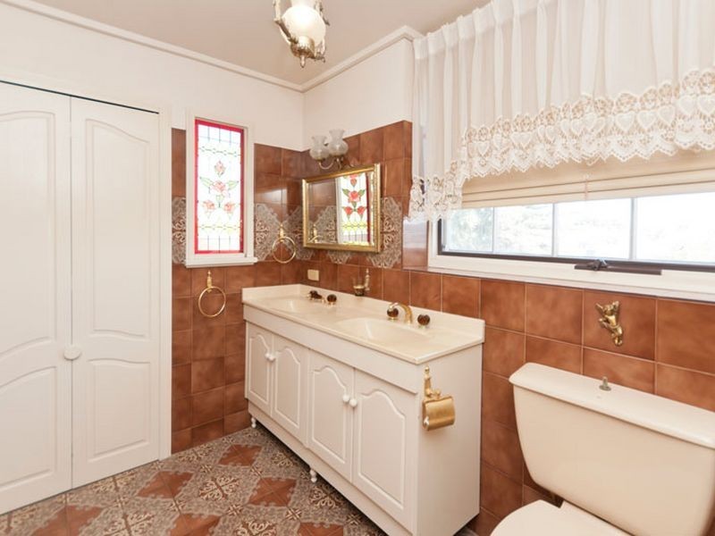 8 Stanhope St, West Beach SA 5024