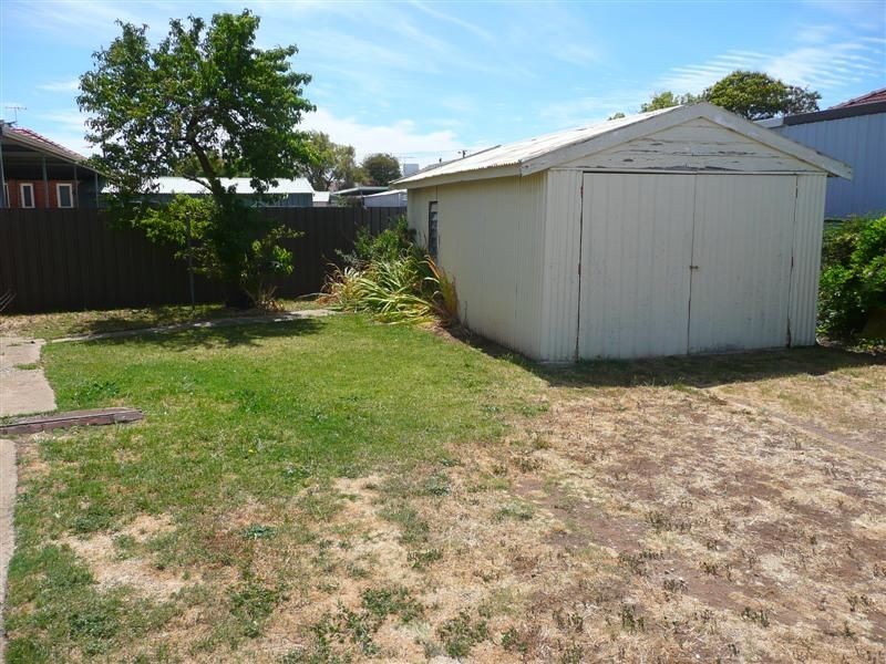 18 Branwhite St, Woodville South SA 5011