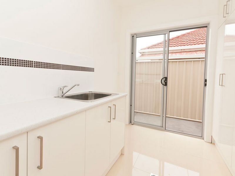 25A Bridgman Rd, Findon SA 5023