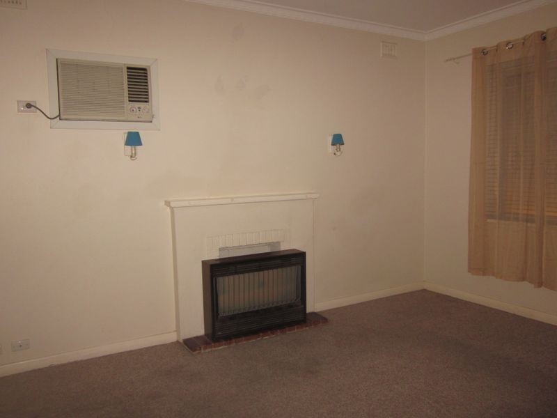 4 Lillian Court, Findon SA 5023