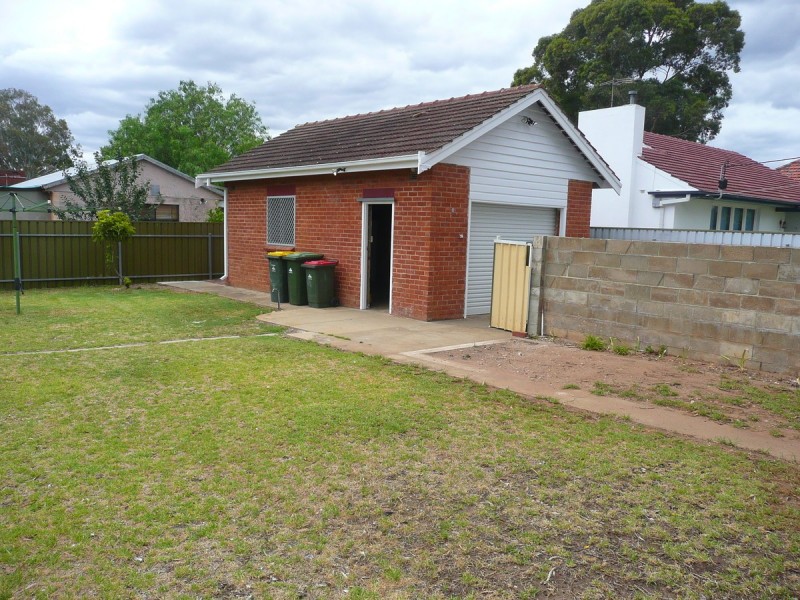 24 Diagonal Road, Glengowrie SA 5044