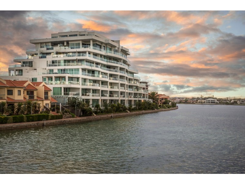 25/155 Brebner Drive, West Lakes SA 5021