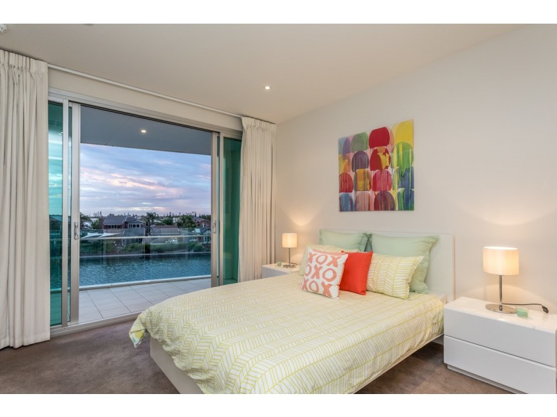 25/155 Brebner Drive, West Lakes SA 5021