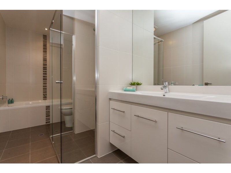 25/155 Brebner Drive, West Lakes SA 5021