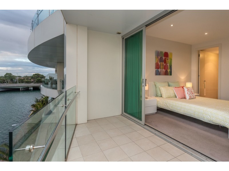 25/155 Brebner Drive, West Lakes SA 5021