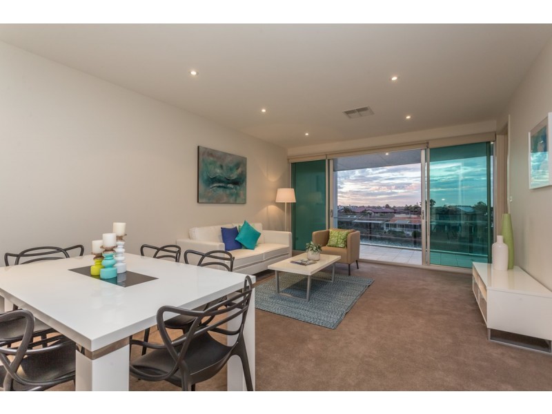 25/155 Brebner Drive, West Lakes SA 5021